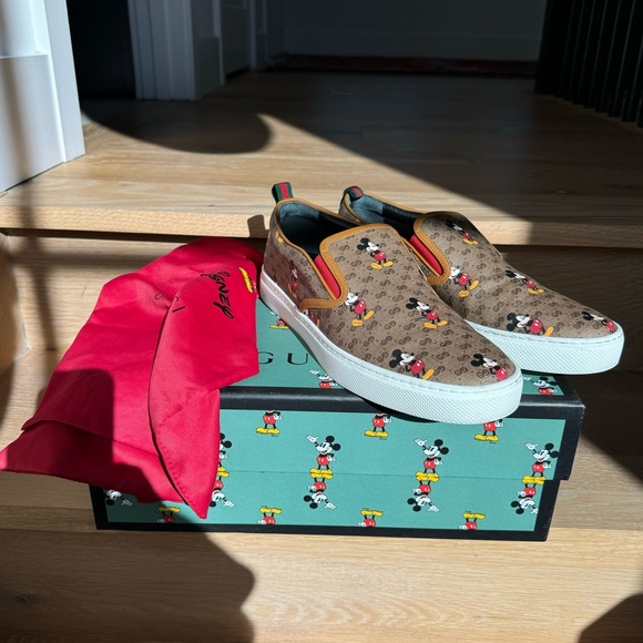 Men’s Size 9 US GUCCI x Disney Mickey Mouse Slip-on + Box +Dustbags - Picture 7 of 17